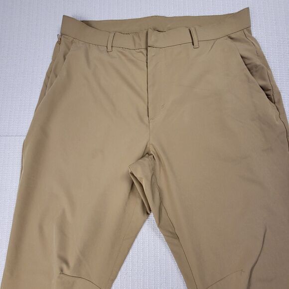 Fabletics The Only Pant Men's Size 35x30 Beige Lightweight Classic Fit READ - Picture 2 of 6